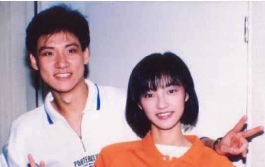 陈慧娴的《傻女》 歌词