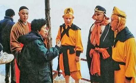 西游记片头曲云宫迅音是谁演奏