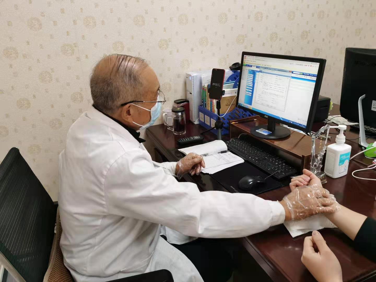 医生详细分析了这个前列腺炎案例，并提出治疗方案
